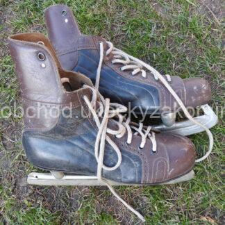 Staré pánské brusle č. 31